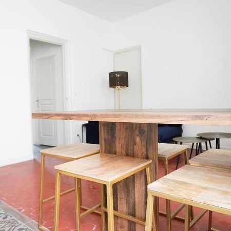 Bright And Modern 3-Bedroom Apartment, 90M2 With Air Condition, In Безье Экстерьер фото