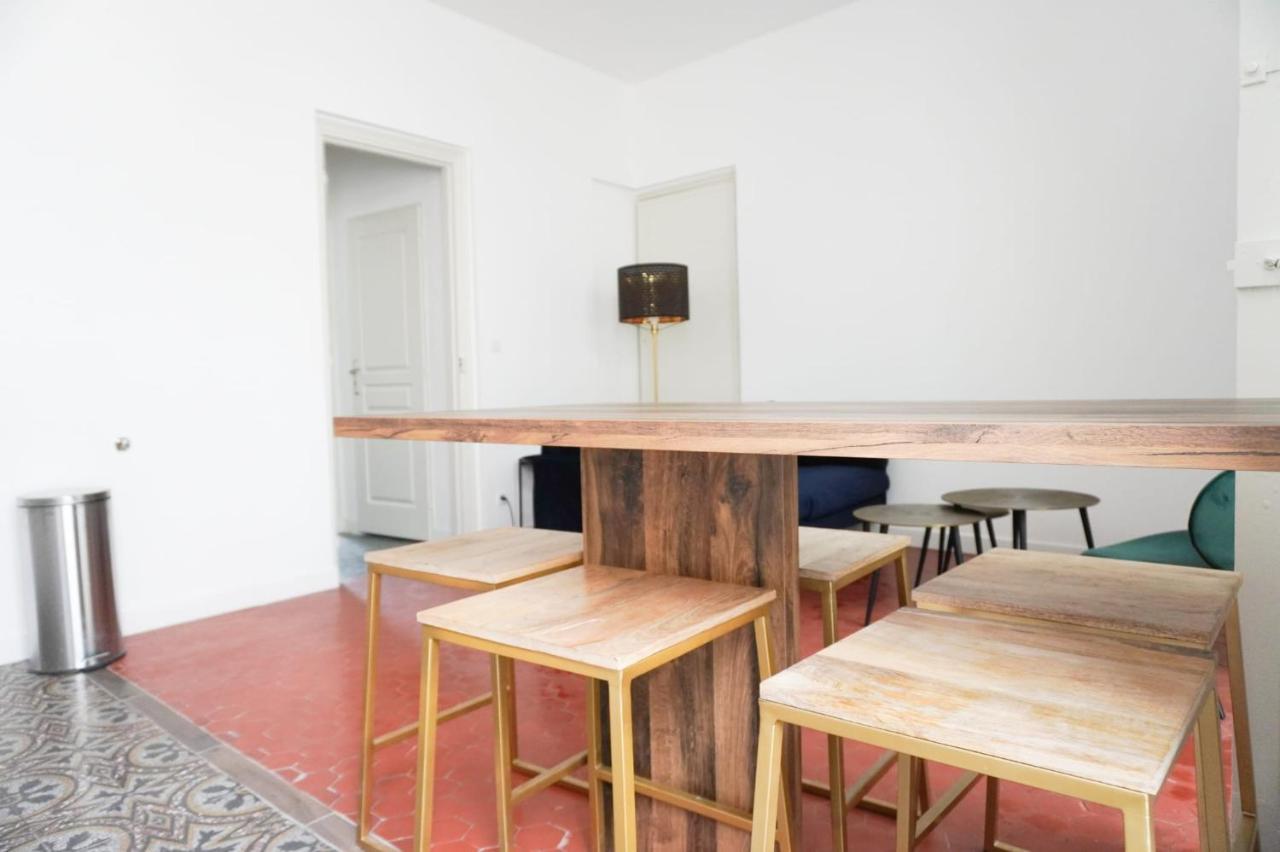 Bright And Modern 3-Bedroom Apartment, 90M2 With Air Condition, In Безье Экстерьер фото