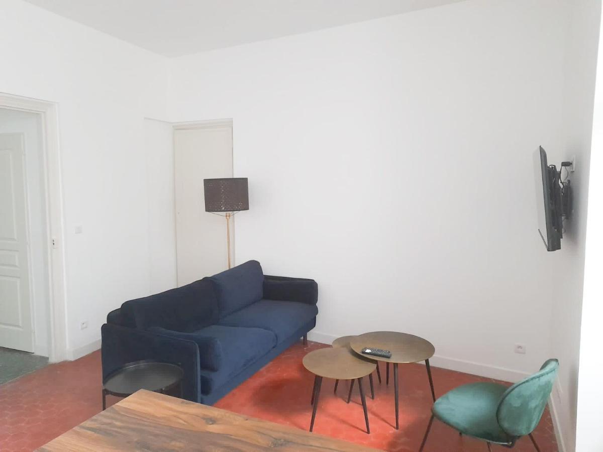 Bright And Modern 3-Bedroom Apartment, 90M2 With Air Condition, In Безье Экстерьер фото