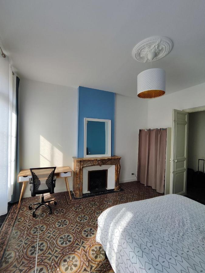 Bright And Modern 3-Bedroom Apartment, 90M2 With Air Condition, In Безье Экстерьер фото